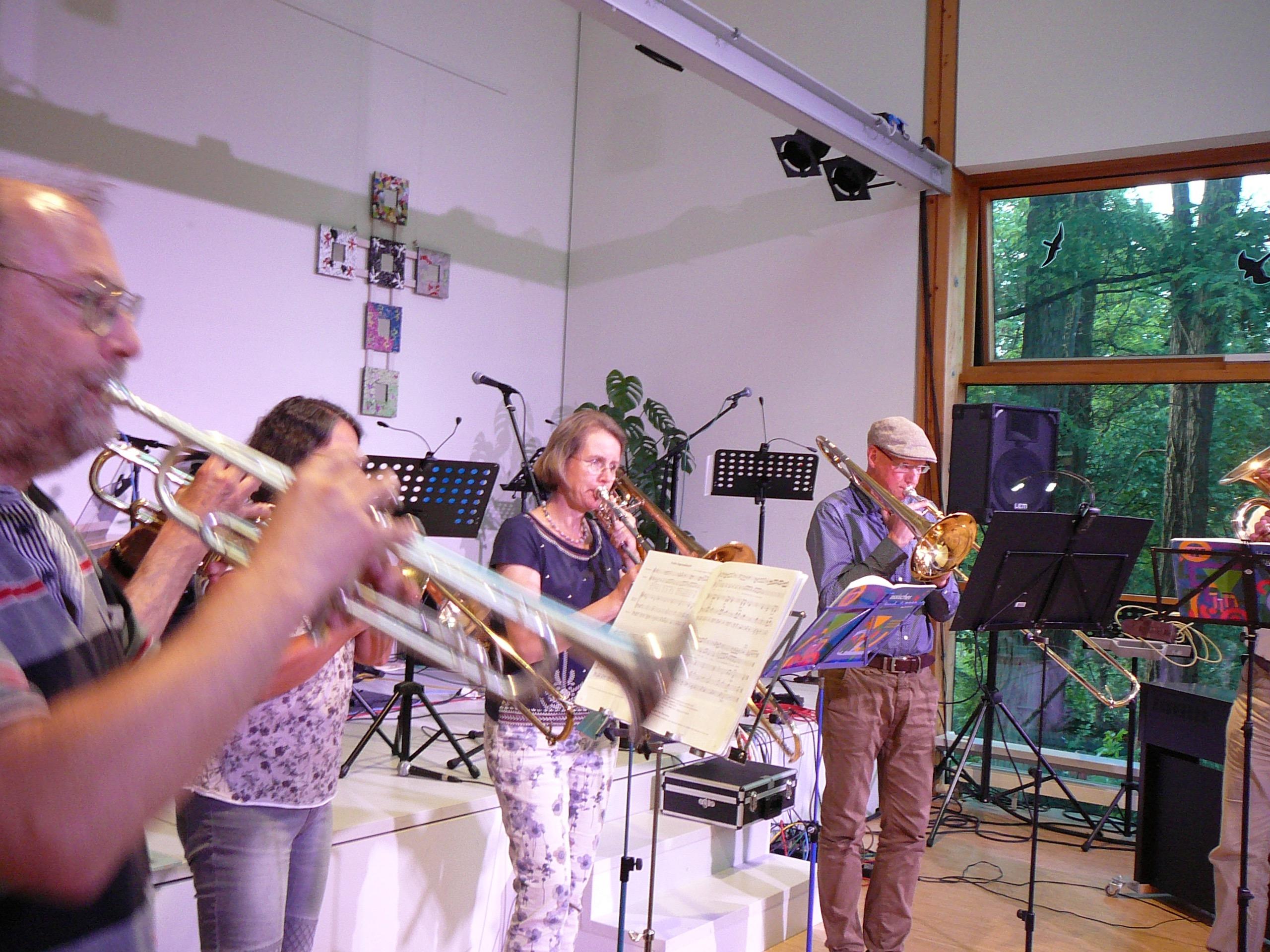 Auftritt Bläserchor "Musikalische Zeitreise" 2016 Auftritt Bläserchor "Musikalische Zeitreise" 2016